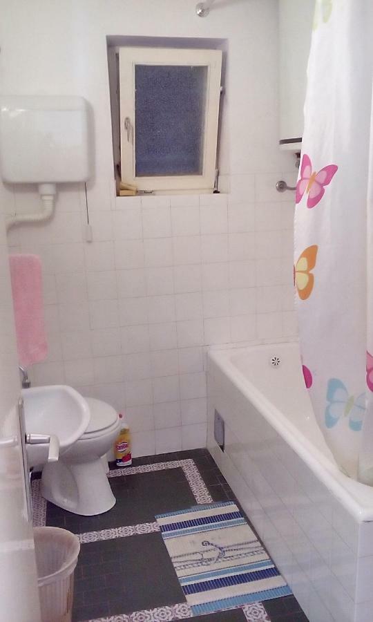 Apartment Antonija เซนญ์ ภายนอก รูปภาพ